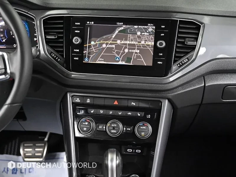 VW T-Roc 2.0 TDI PRESTIGE, снимка 14 - Автомобили и джипове - 55720667