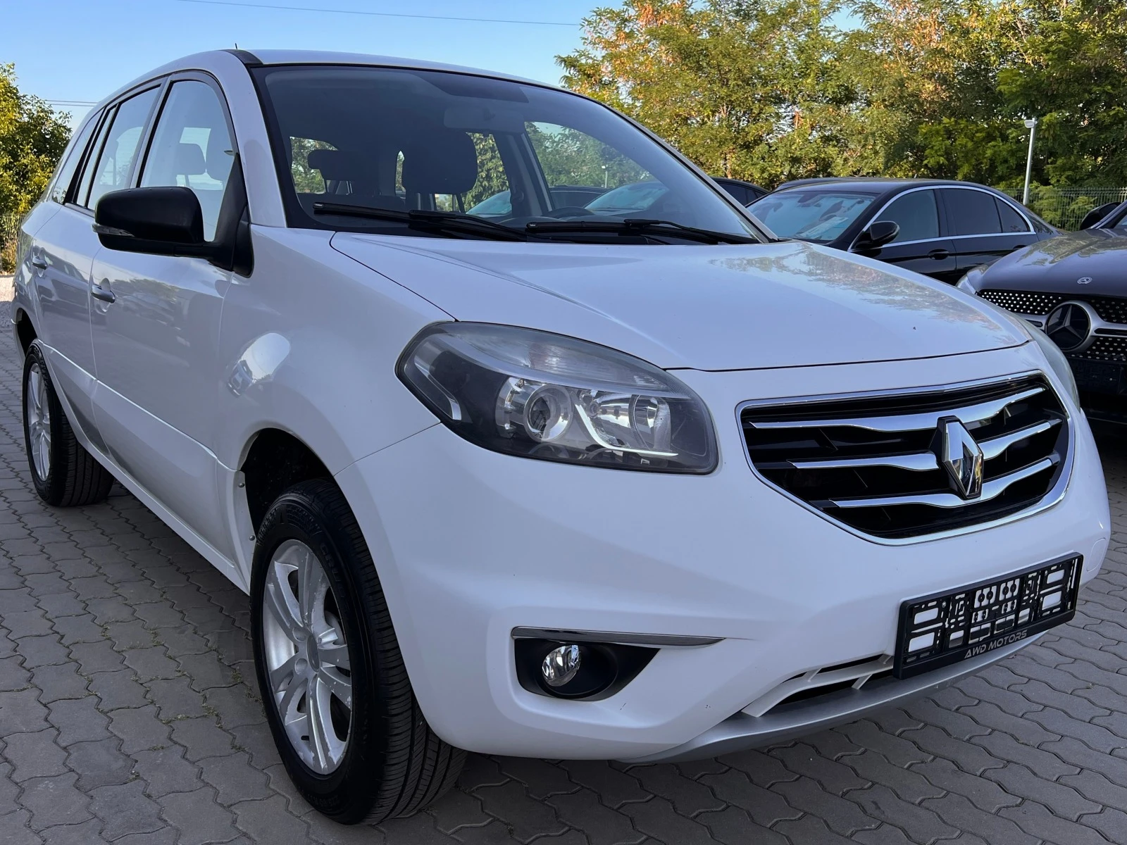 Renault Koleos 2.5i, 4x4, Швейцария, Сервизна книжка - изображение 2