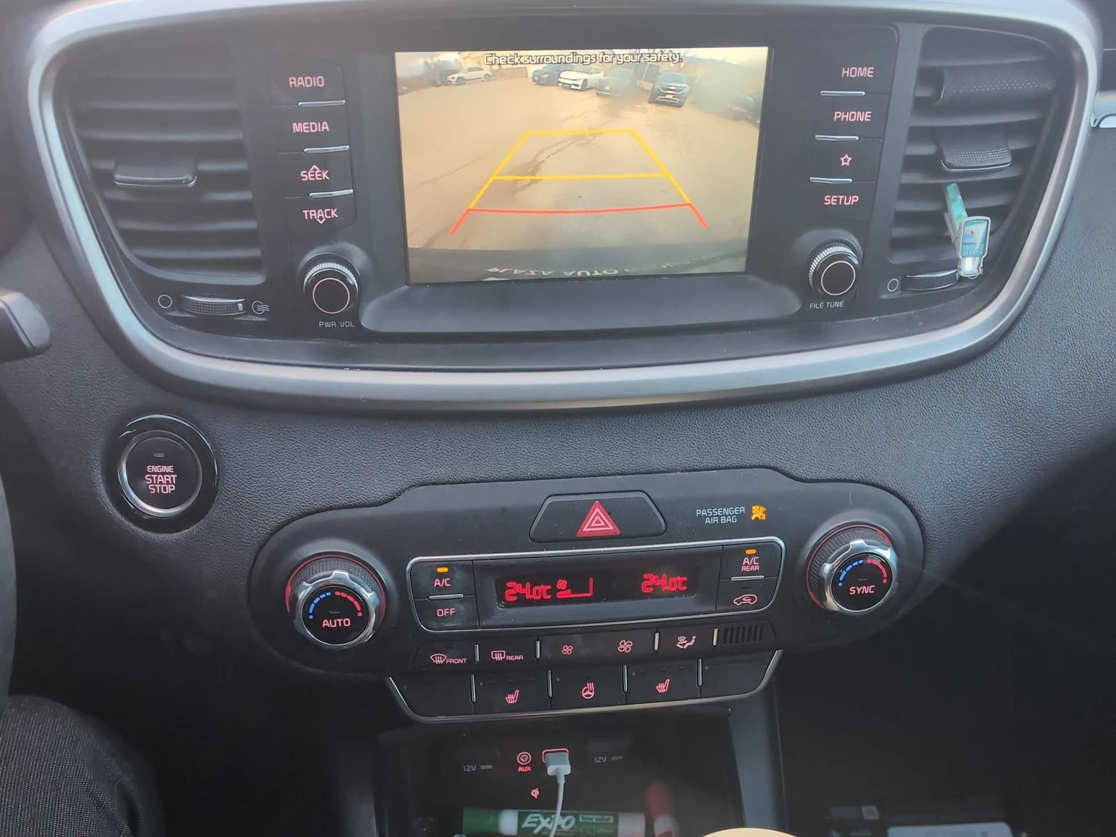 Kia Sorento V6 AWD CARFAX АВТО КРЕДИТ  - изображение 8