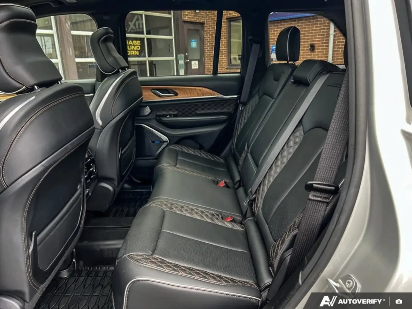 Jeep Grand cherokee 2022 JEEP GRAND CHEROKEE SUMMIT | Mobile.bg � ����������� 11