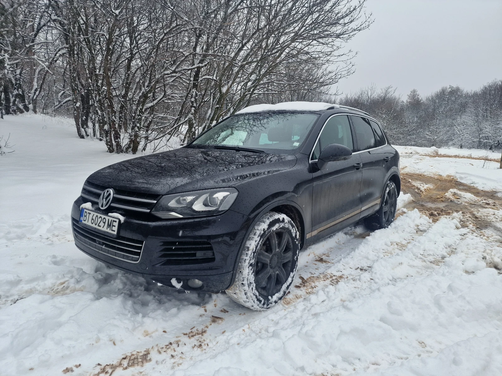 VW Touareg, снимка 3 - Автомобили и джипове - 53590425