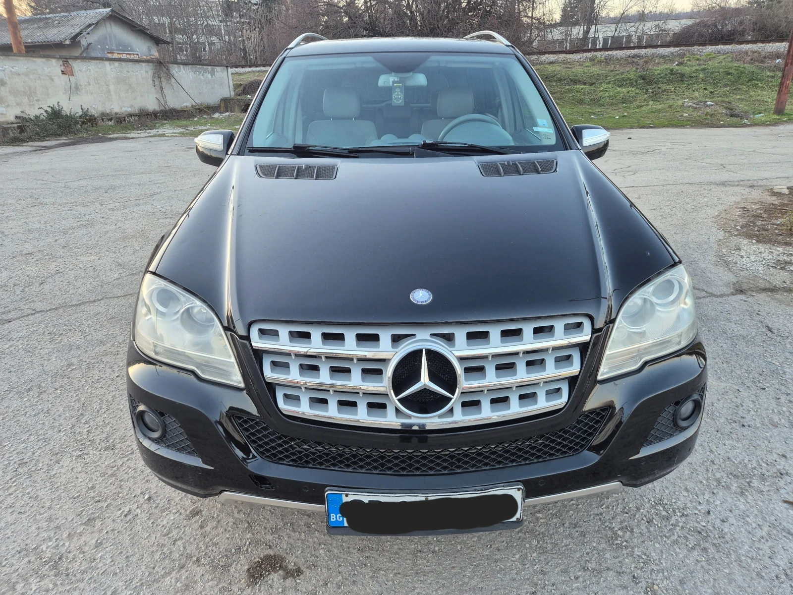 Mercedes-Benz ML 320 OffRoad, снимка 12 - Автомобили и джипове - 53942627