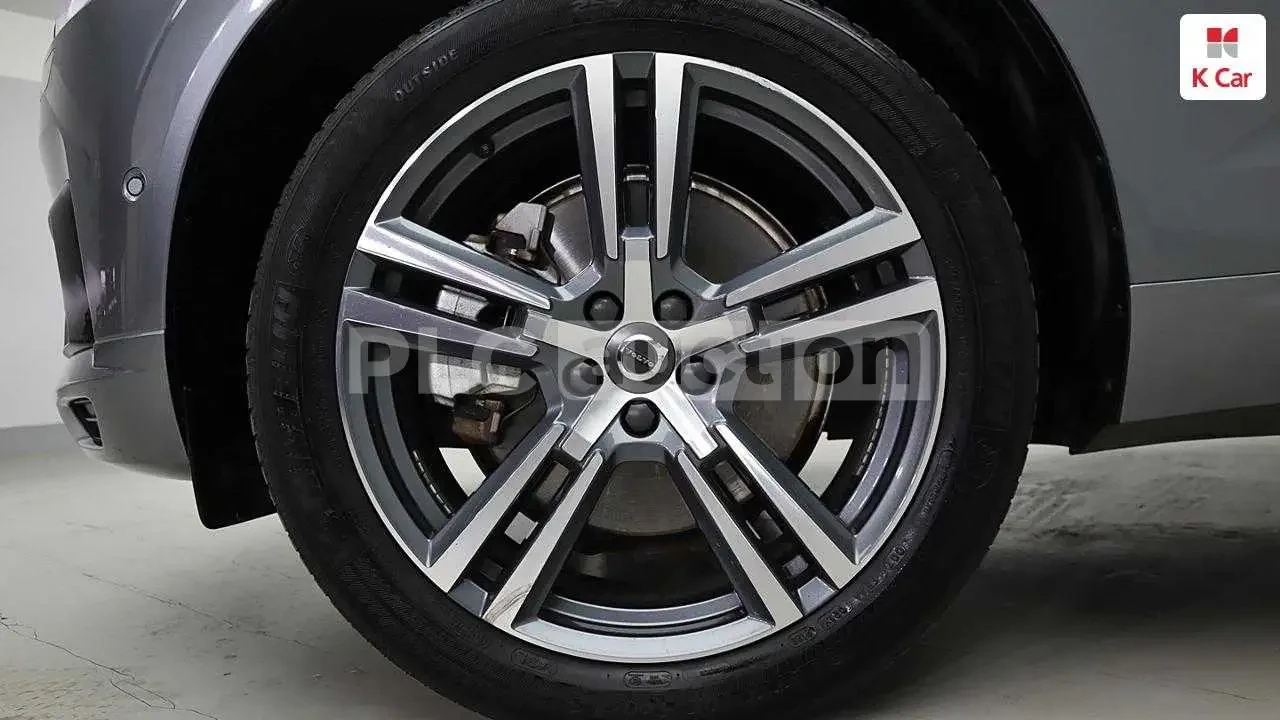 Volvo XC60 T6 PHEV AWD| HARMAN CARDON| DIST| 360CAM| �������� | Mobile.bg � ����������� 17