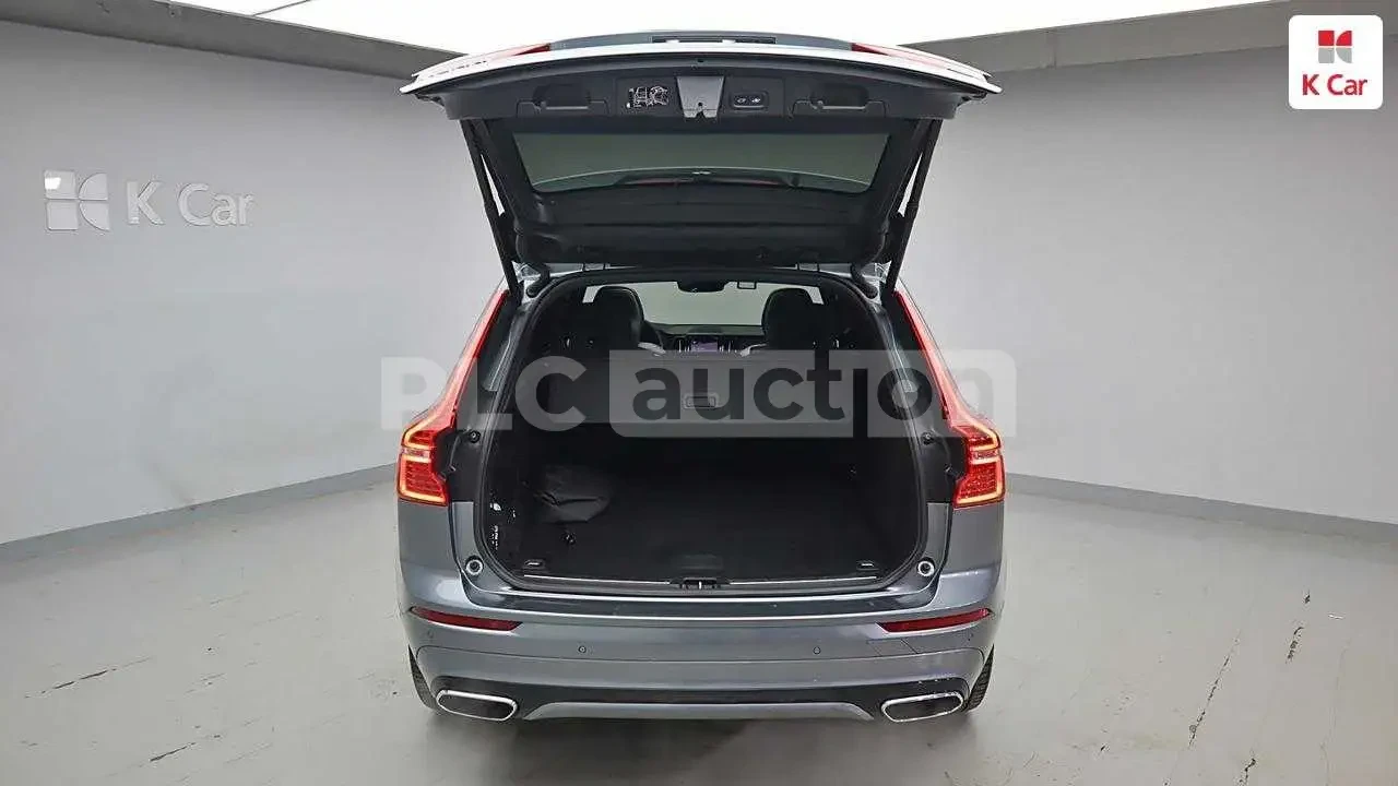 Volvo XC60 T6 PHEV AWD| HARMAN CARDON| DIST| 360CAM| �������� | Mobile.bg � ����������� 15