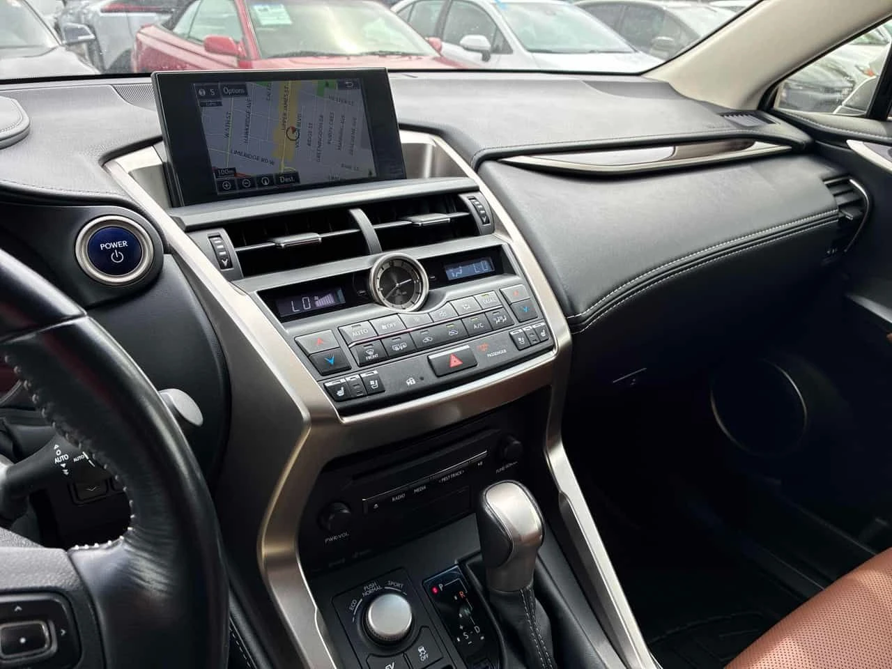 Lexus NX 300h * Executive * АВТОКРЕДИТ  БЕЗ ПЪРВОНАЧАЛНА ВНОСКА*, снимка 9 - Автомобили и джипове - 54661006