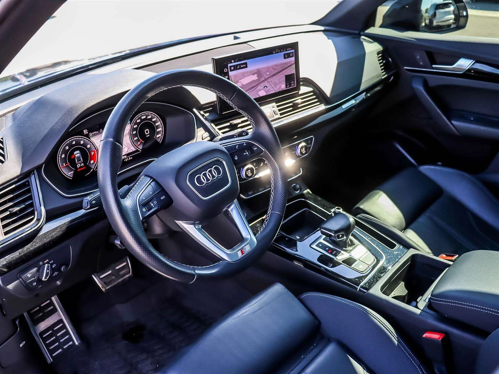 Audi Q5 PROGRESSIV, снимка 6 - Автомобили и джипове - 54823211