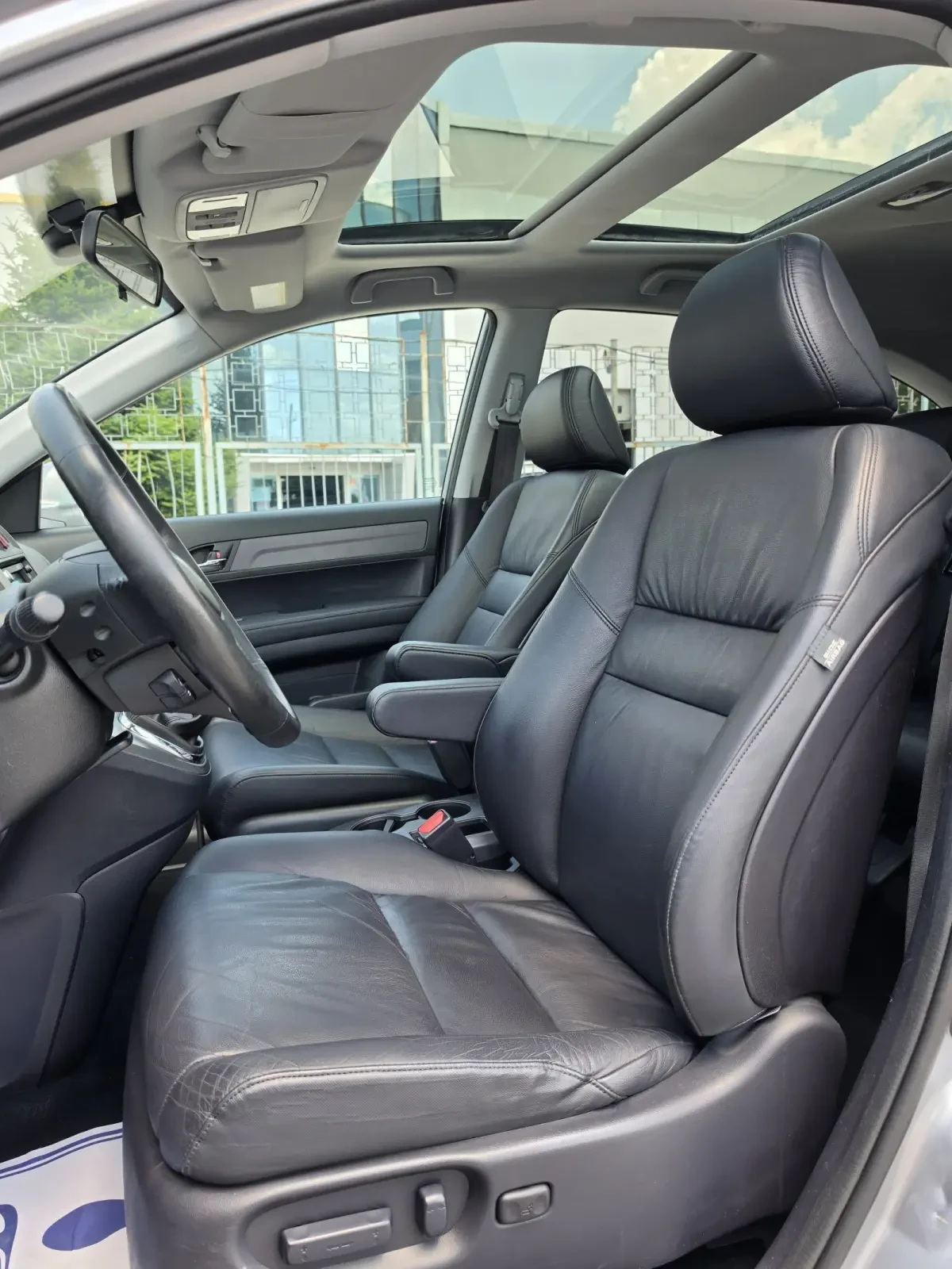 Honda Cr-v 2.0i-VTEC 4x4 TUV 2027г. | Panorama | NAVI, снимка 9 - Автомобили и джипове - 55216149