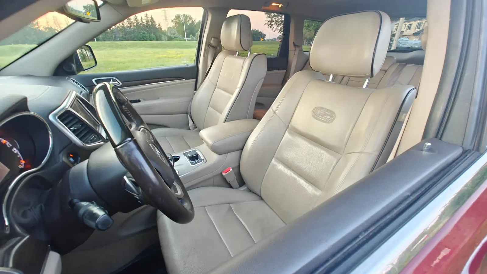 Jeep Grand cherokee 5.7 HEMI * OVERLAND* FULL MAX * КРАЙНА ЦЕНА* , снимка 7 - Автомобили и джипове - 55951956
