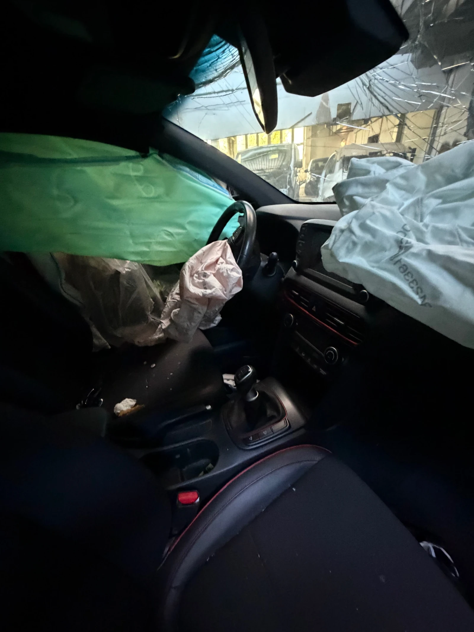 Hyundai Kona  1.0gdi120hp G3LC НА ЧАСТИ, снимка 7 - Автомобили и джипове - 56011621