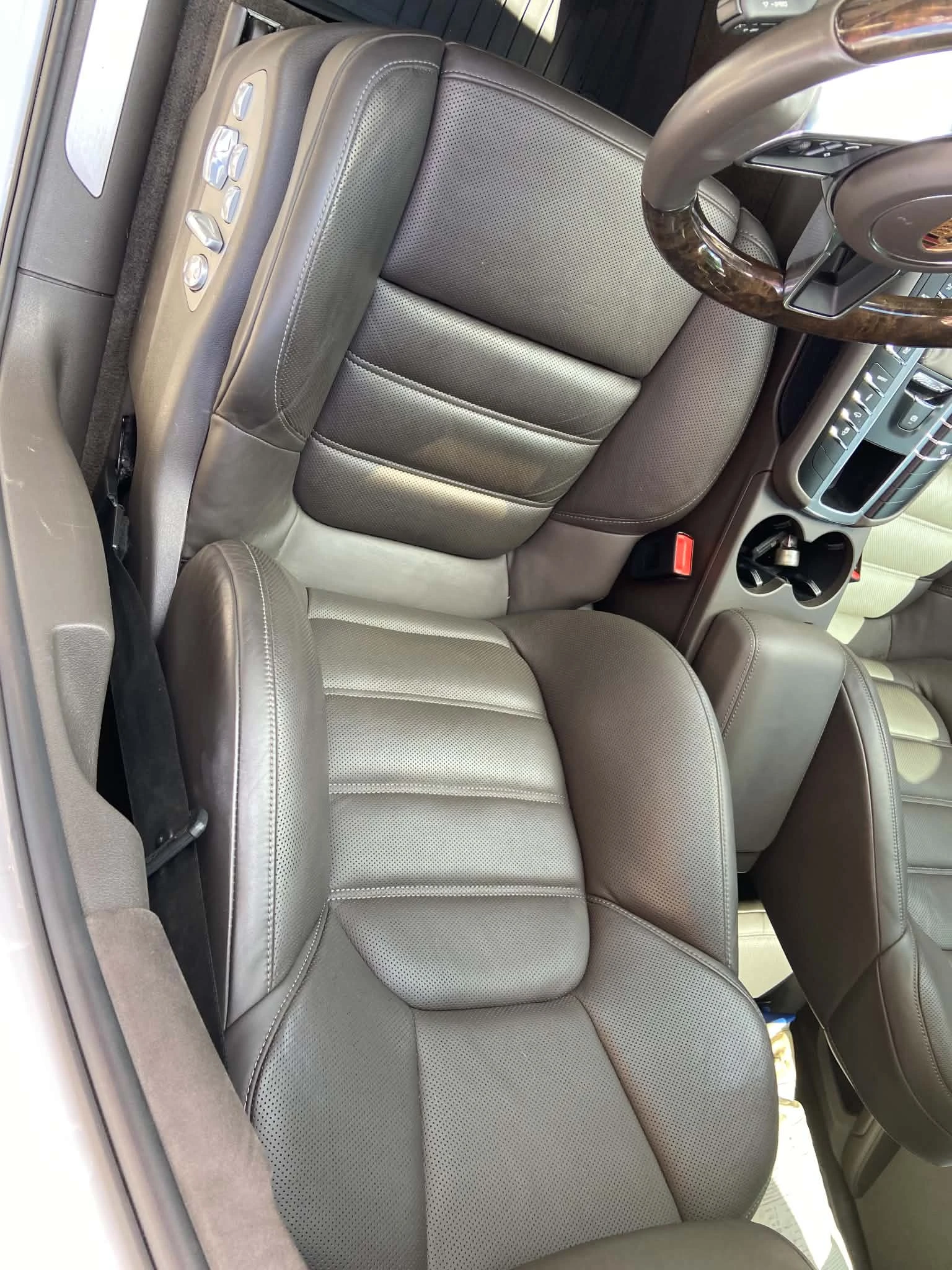 Porsche Macan, снимка 4 - Автомобили и джипове - 56554442