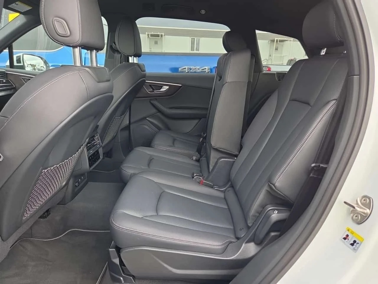 Audi Q7 55 Tfsi Quattro Progressiv / CARFAX / , снимка 12 - Автомобили и джипове - 56738231