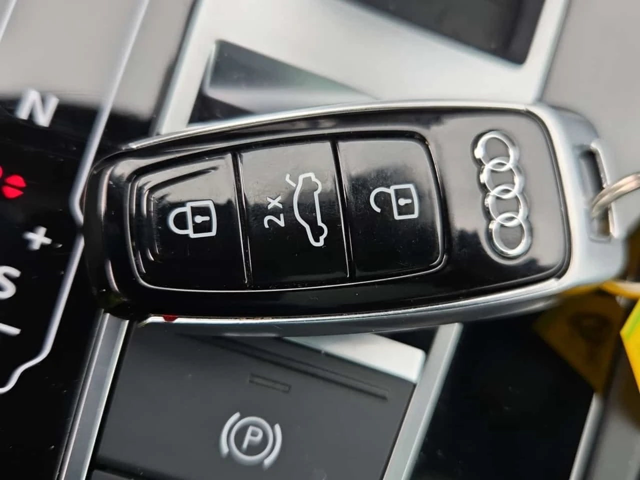 Audi Q7 55 Tfsi Quattro Progressiv / CARFAX / , снимка 7 - Автомобили и джипове - 56738231
