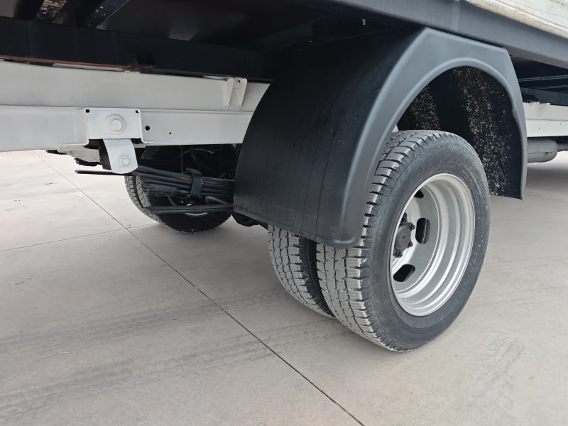 Mercedes-Benz Sprinter 411, снимка 12 - Бусове и автобуси - 52859042