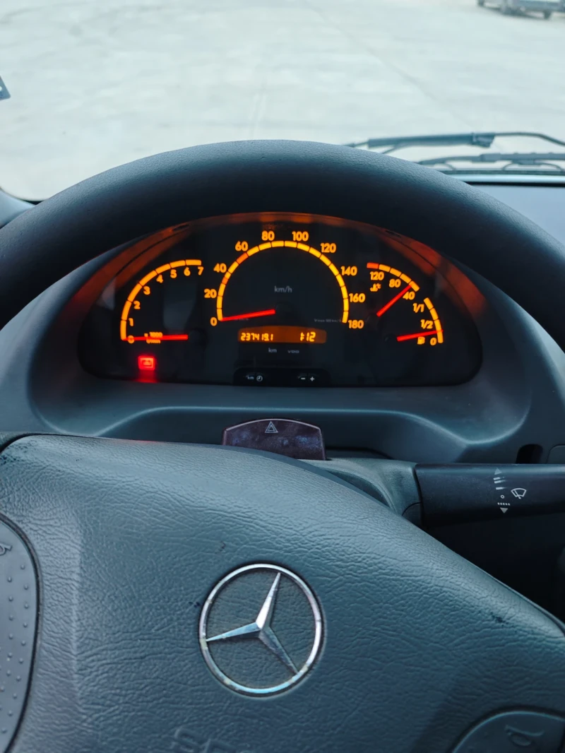 Mercedes-Benz Sprinter 411, снимка 17 - Бусове и автобуси - 52859042