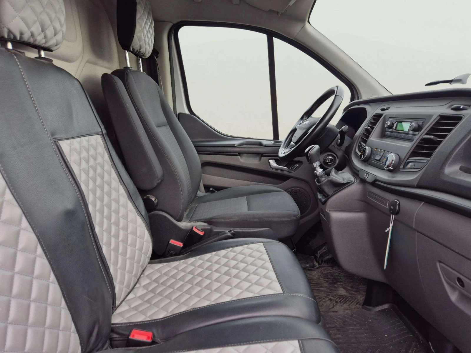 Ford Transit Custom 2.0L EcoBlue - изображение 10
