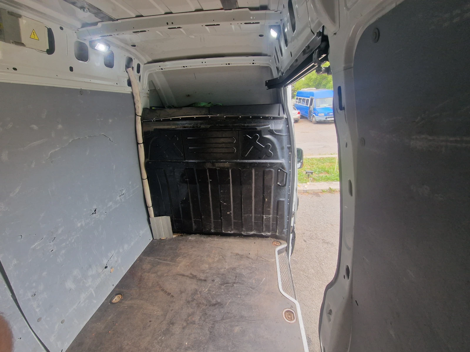 Iveco 35S18 Maxi XXL.  2 бр., снимка 10 - Бусове и автобуси - 54799570