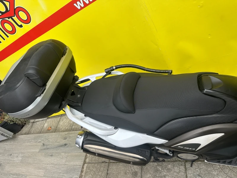 Yamaha T-max 530, снимка 11 - Мотоциклети и мототехника - 53453049