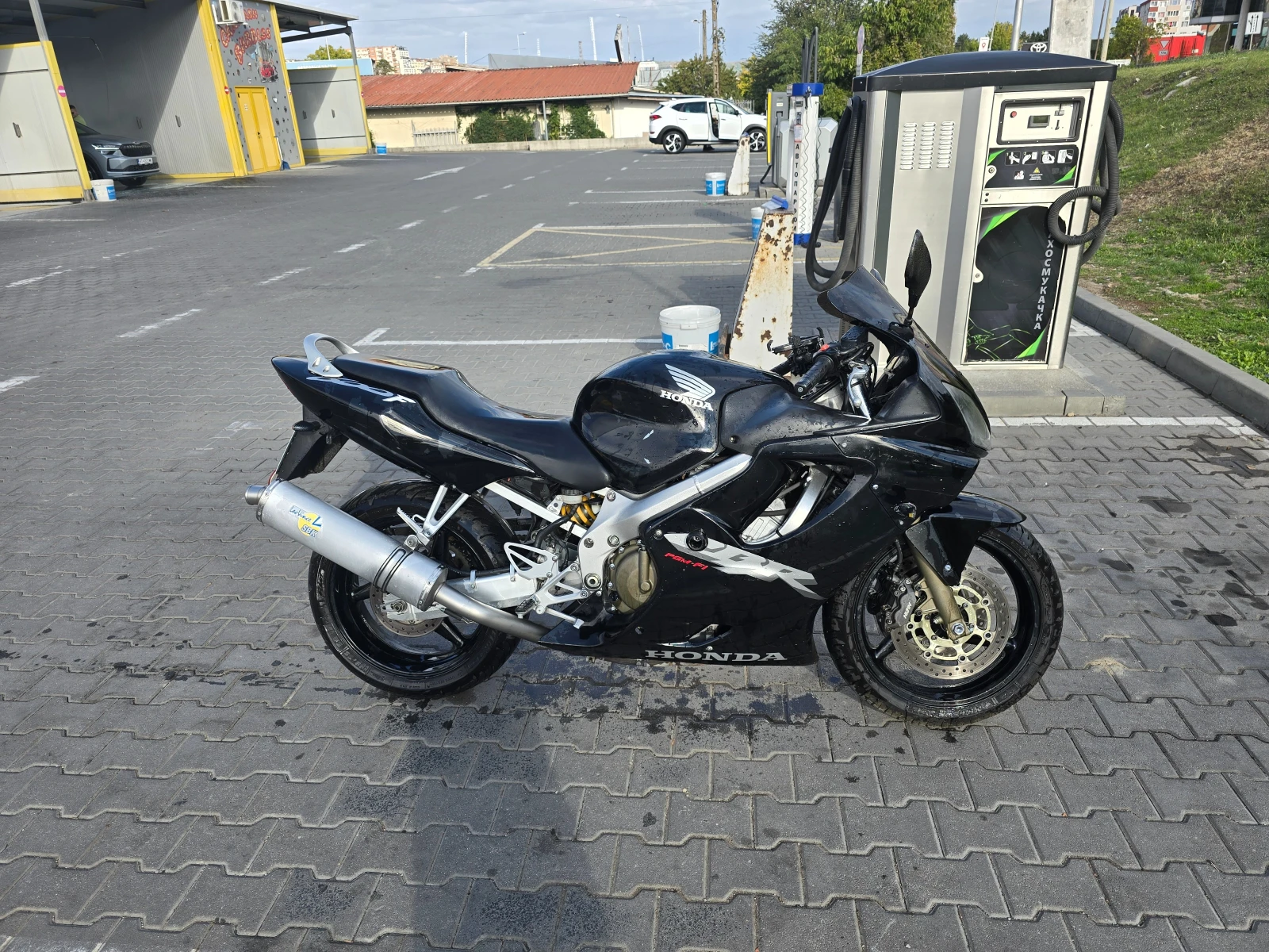 Honda Cbr F4i
