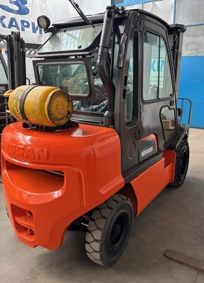  Nissan  -   | Mobile.bg   9