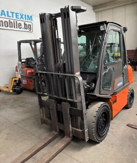  Nissan  -   | Mobile.bg   2