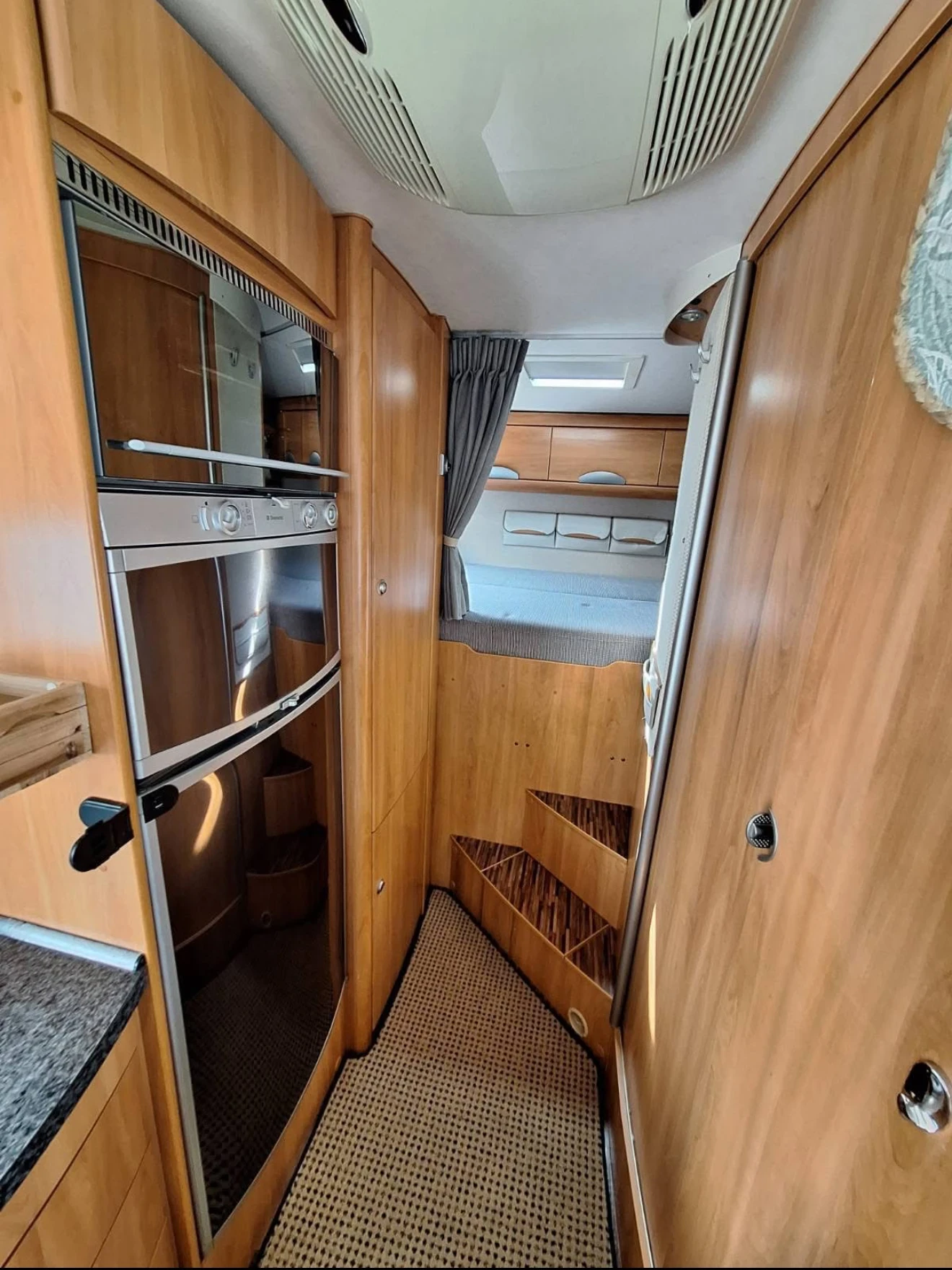 ������ HYMER / ERIBA B 614 SL | Mobile.bg � ����������� 12