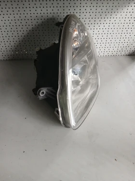 08-666-1114L фар ляв Lancia Ypsilon , снимка 2
