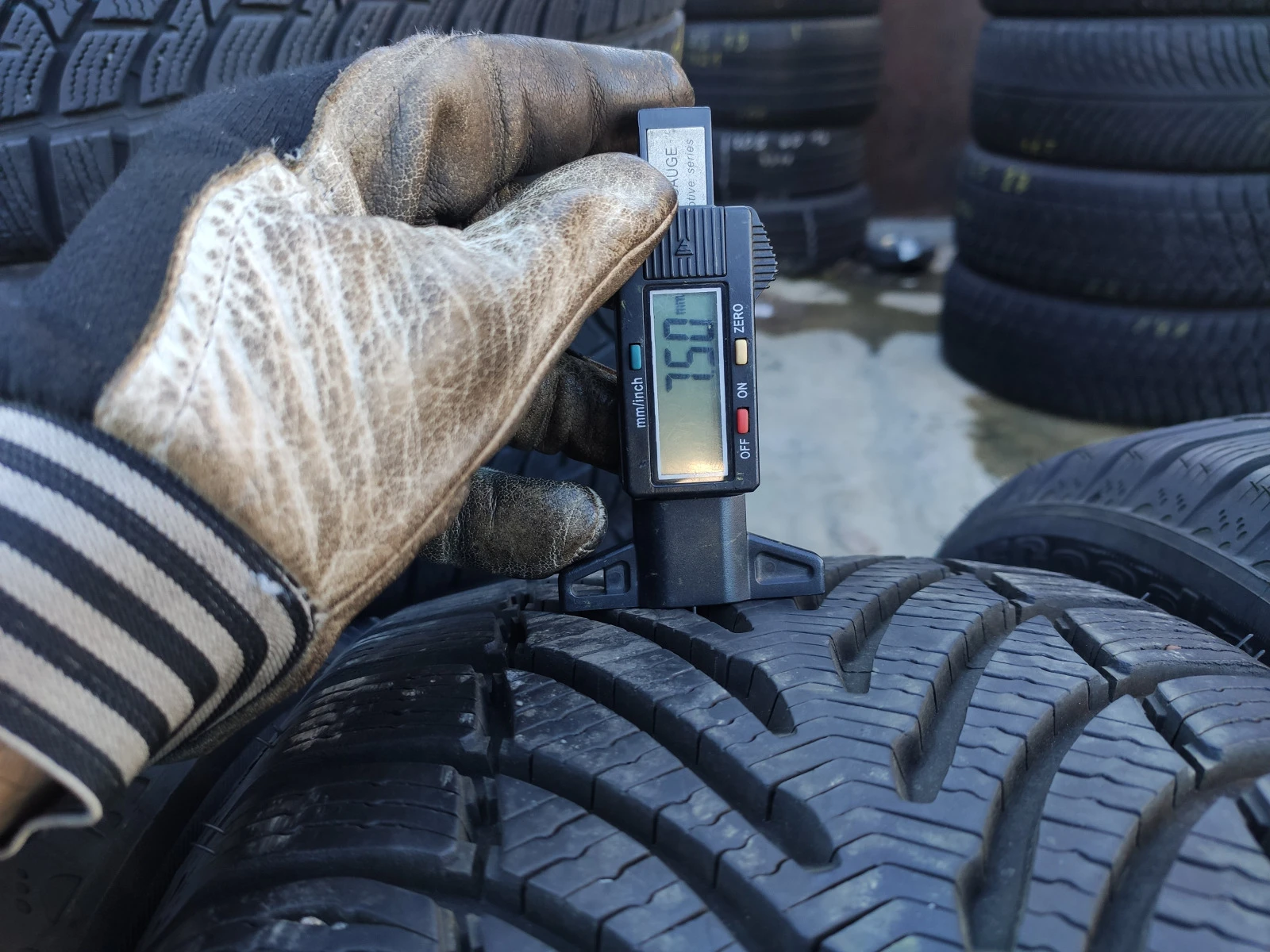  235/45R17 | Mobile.bg   6