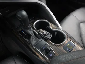 Toyota Camry 2.5 Бензин, снимка 8