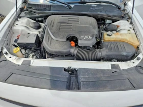 Dodge Challenger 3.6l Sxt, снимка 11