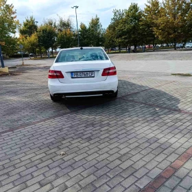 Mercedes-Benz E 200 CDi, снимка 3