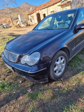 Mercedes-Benz C 220, снимка 2