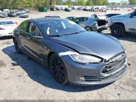 ������ Tesla Model S