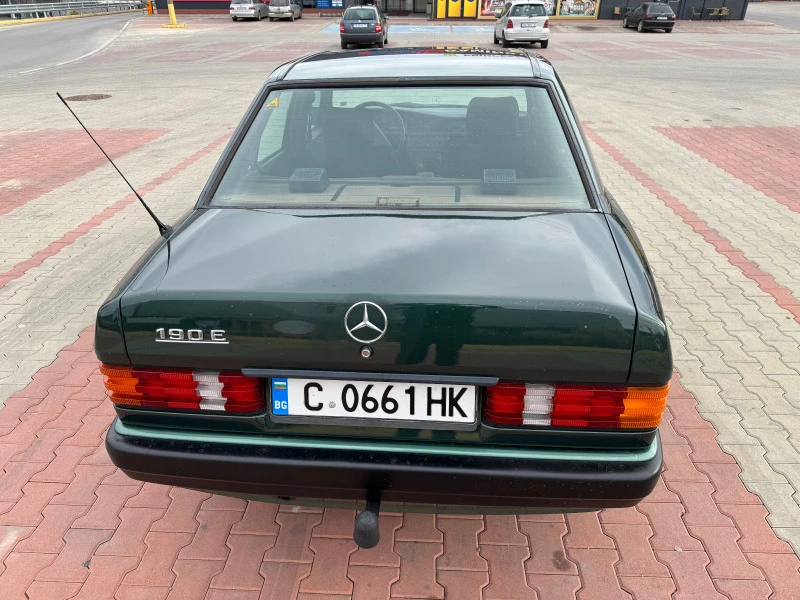 Mercedes-Benz 190 E, снимка 6 - Автомобили и джипове - 48337446