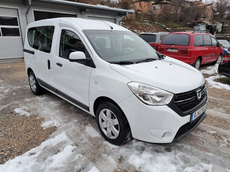 Dacia Dokker 1.5dCi* FACE* КЛИМА* 2 СТР. ВРАТИ* EURO6* ГЕРМАНИЯ, снимка 4 - Автомобили и джипове - 45795603