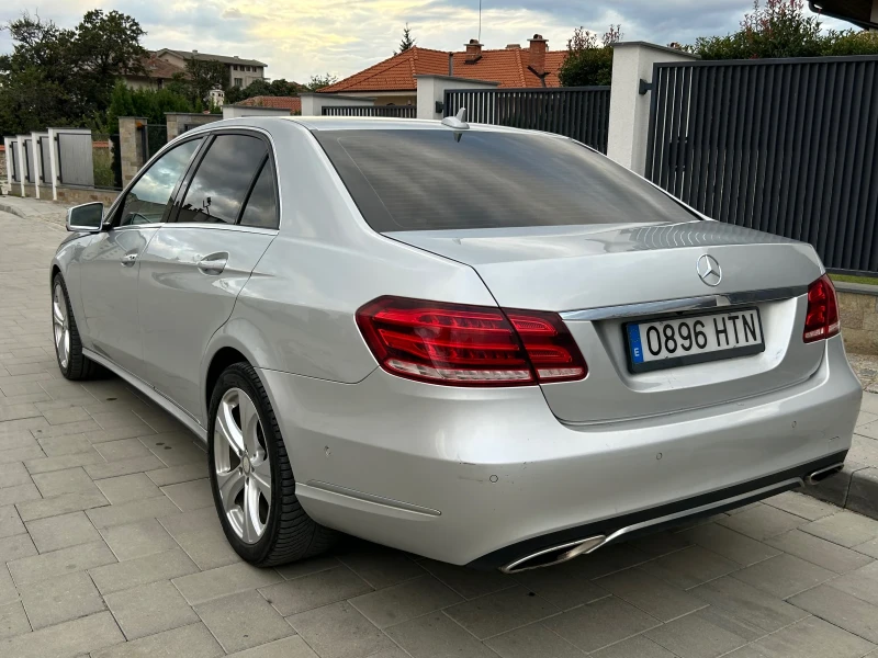 Mercedes-Benz E 350 * ТОП СЪСТОЯНИЕ* , снимка 3 - Автомобили и джипове - 47395214