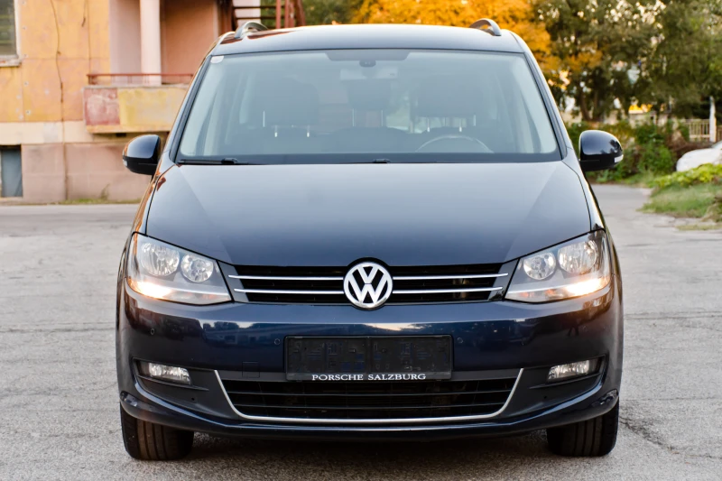 VW Sharan ПРОДАДЕНА !, снимка 2 - Автомобили и джипове - 47450353