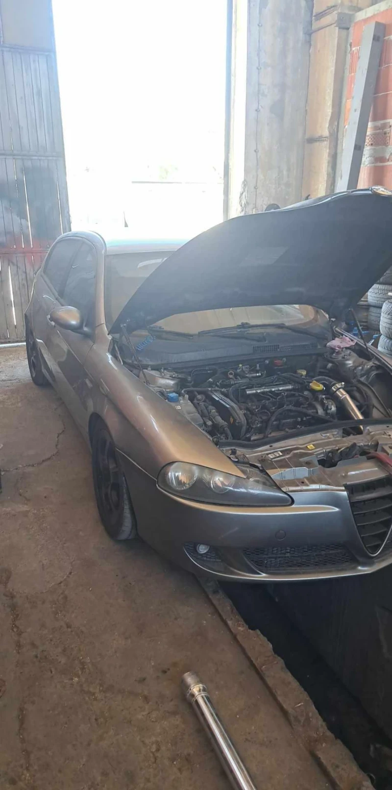 Alfa Romeo 147, снимка 5 - Автомобили и джипове - 47671753