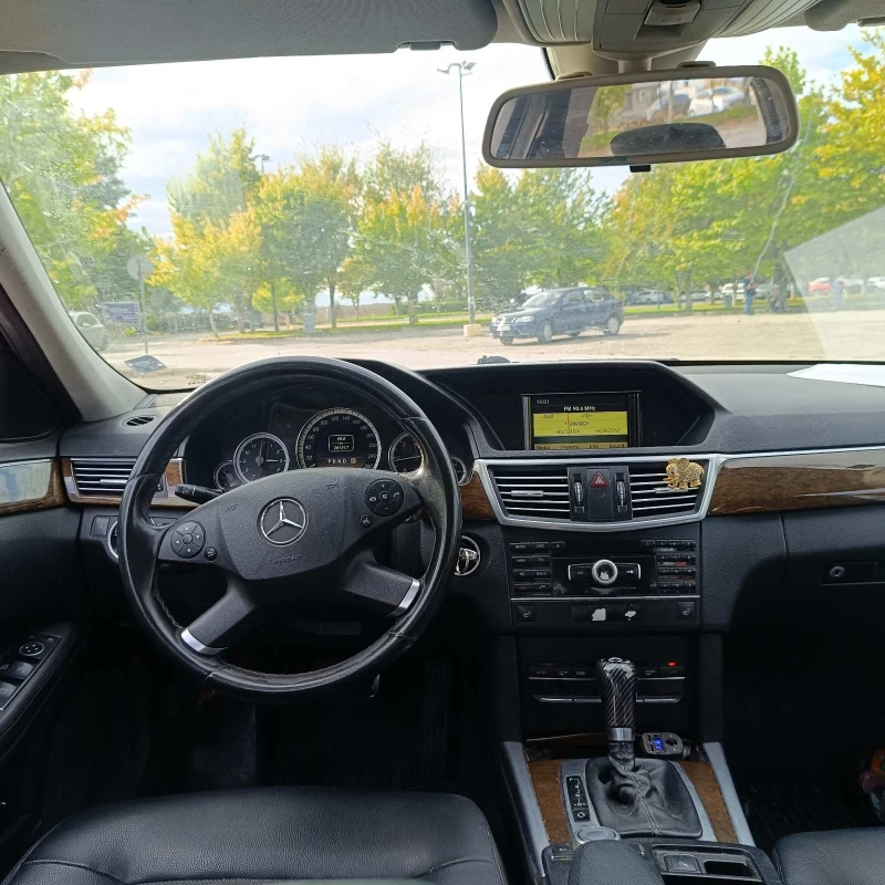 Mercedes-Benz E 200 CDi, снимка 9 - Автомобили и джипове - 47786327