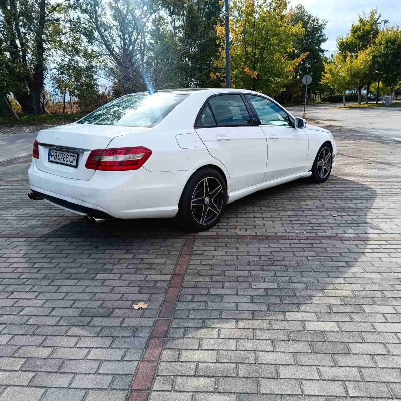 Mercedes-Benz E 200 CDi, снимка 4 - Автомобили и джипове - 47786327