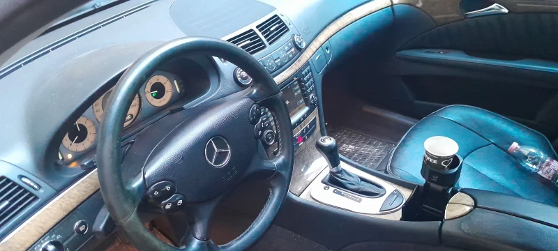 Mercedes-Benz E 280 4Matic Avangarde, снимка 6 - Автомобили и джипове - 48952500