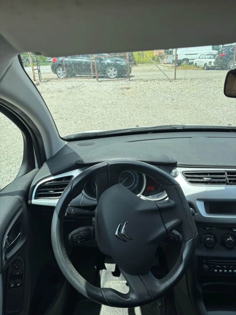 Citroen C3 1.1 бензин 57000км, снимка 15 - Автомобили и джипове - 50129987