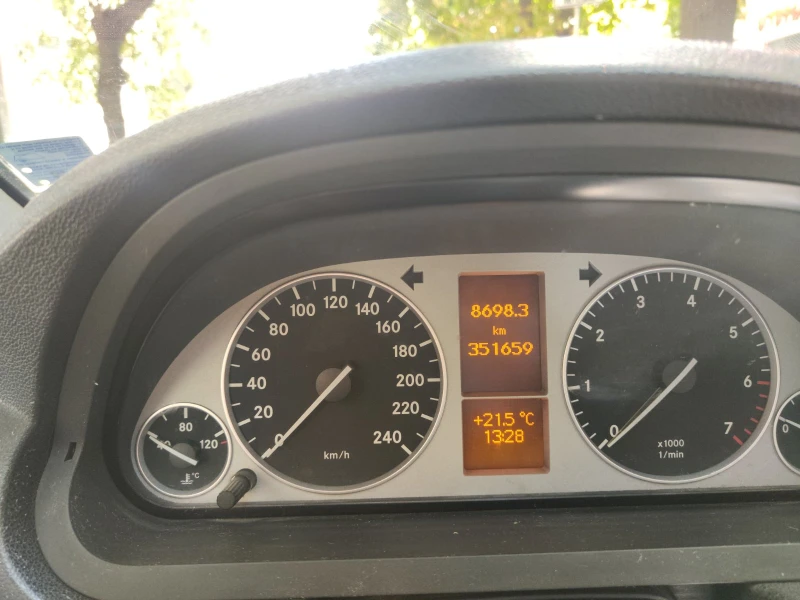 Mercedes-Benz B 170 Газ, снимка 6 - Автомобили и джипове - 52042806