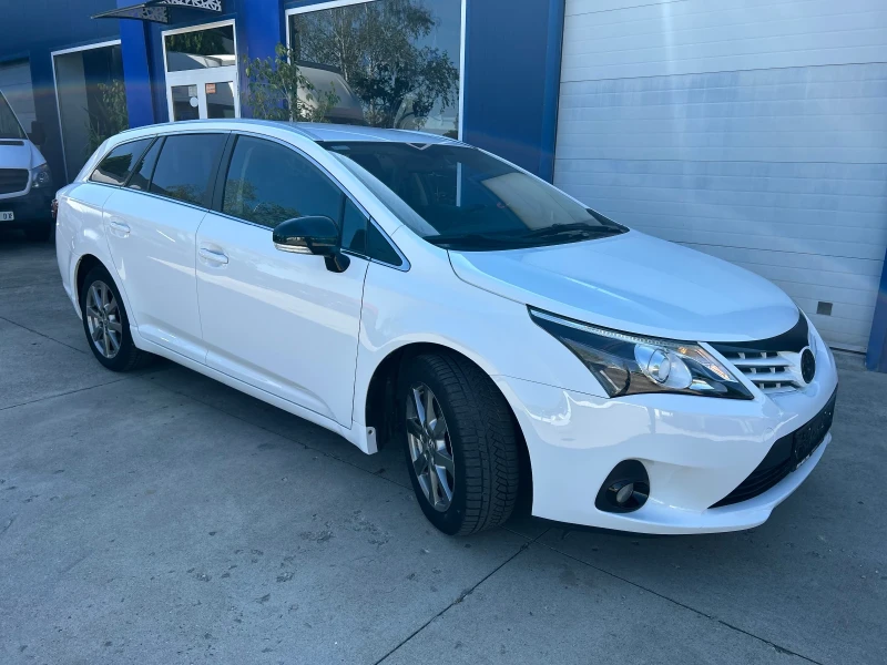 Toyota Avensis 2.0 D-4D 125 кс. TOP! ЛИЗИНГ, снимка 2 - Автомобили и джипове - 51525774