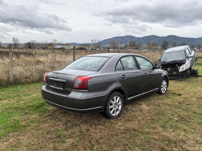 Toyota Avensis D4D, снимка 4 - Автомобили и джипове - 52476494