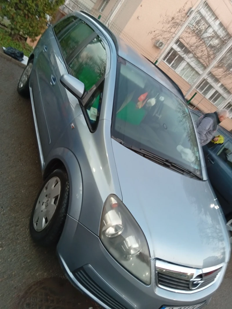 Opel Zafira B, снимка 5 - Автомобили и джипове - 52795512
