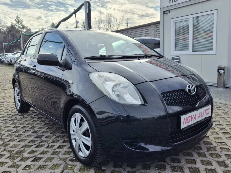 Toyota Yaris 1.3i, снимка 5 - Автомобили и джипове - 53121645