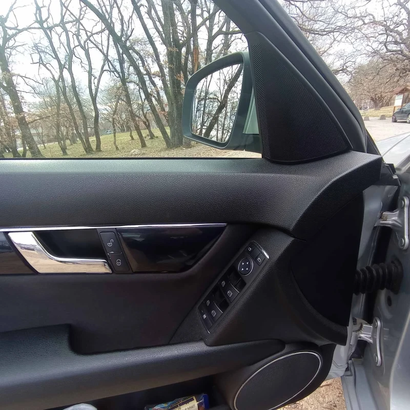 Mercedes-Benz C 200 C200CDI, снимка 7 - Автомобили и джипове - 53360261
