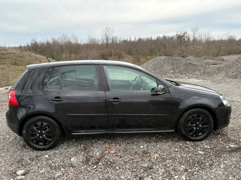 VW Golf 1.9 TDI, снимка 6 - Автомобили и джипове - 53479401