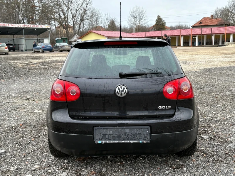 VW Golf 1.9 TDI, снимка 4 - Автомобили и джипове - 53479401