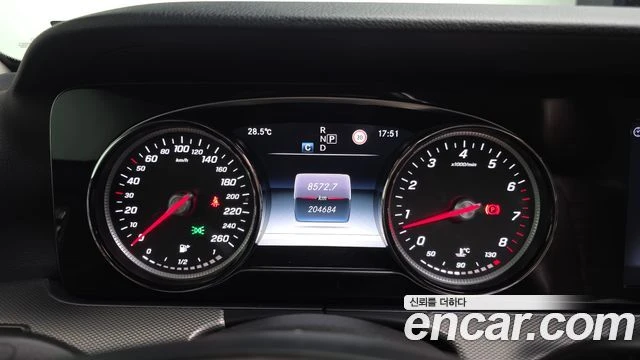Mercedes-Benz C 200 | КАМЕРА| HEAD UP| PANO| ПОДГРЕВ| ПАМЕТ, снимка 6 - Автомобили и джипове - 55897855